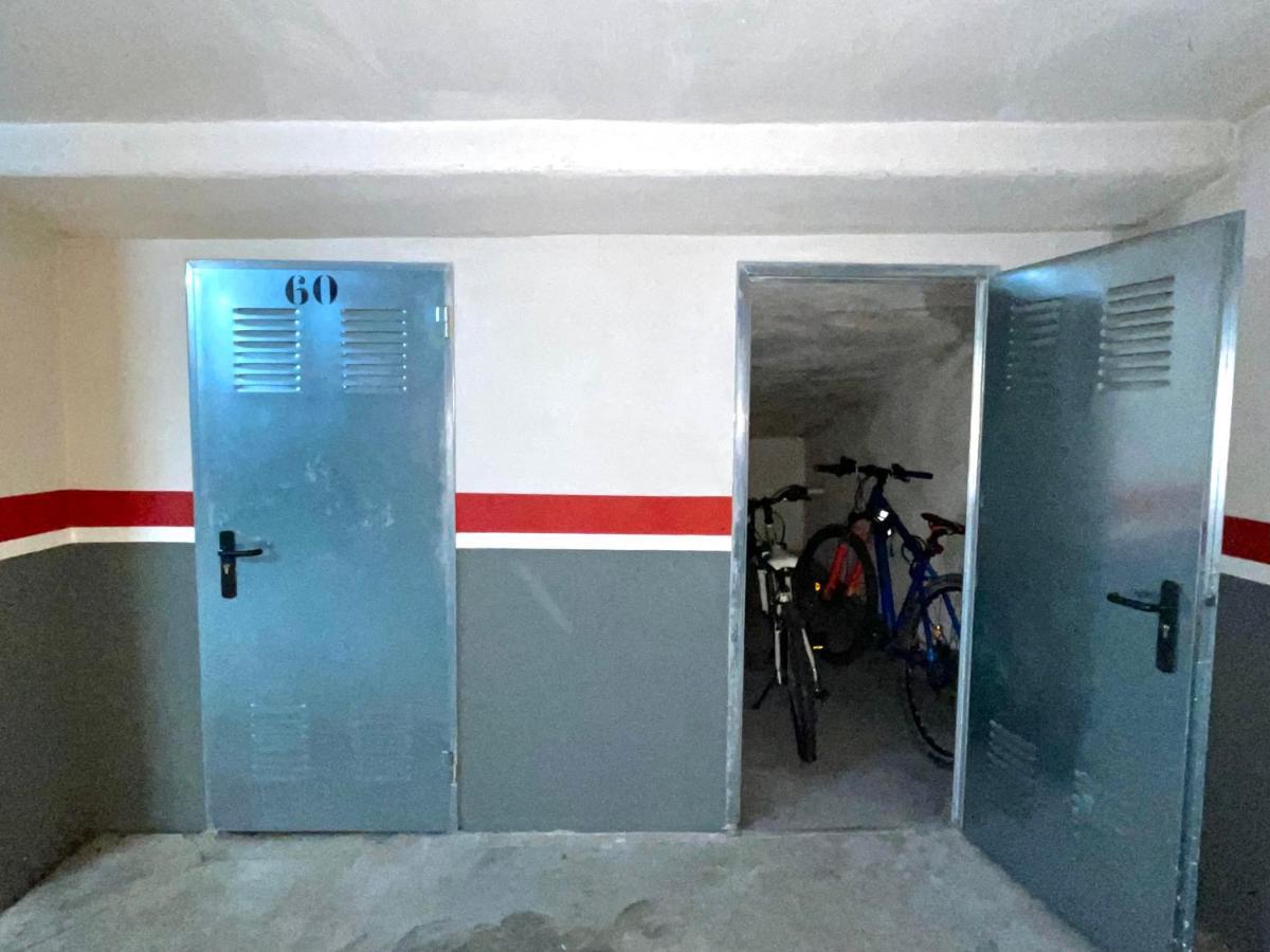 Estudio céntrico con terraza y parking privado Ourense Esterno foto