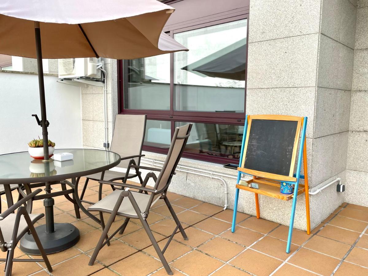 Estudio céntrico con terraza y parking privado Ourense Esterno foto